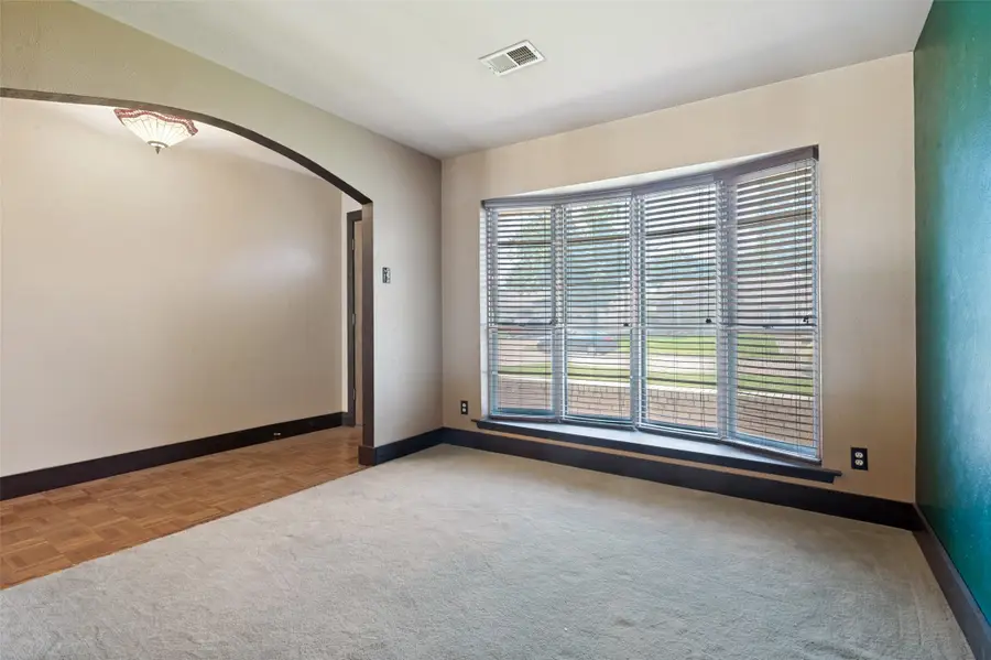 2101 Spanish Trail, Irving, TX 75060 - #3