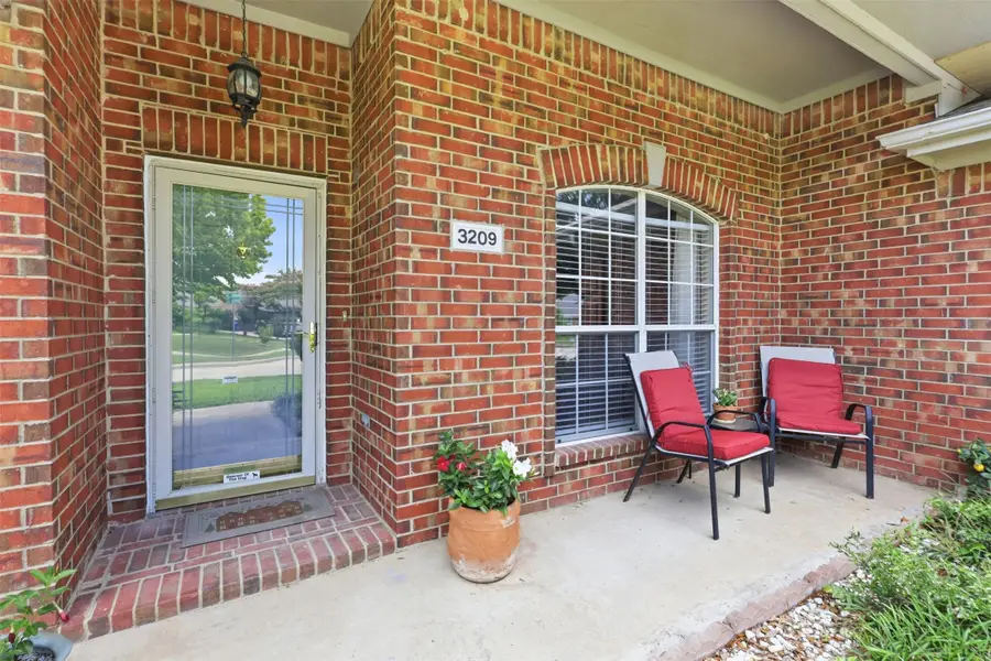 3209 Kingsbury Drive, McKinney, TX 75069 - #2