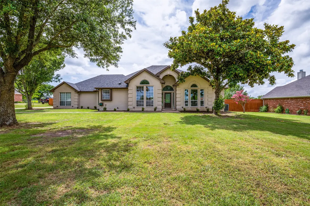 1320 E Highland Road, Waxahachie, TX 75167 - #1