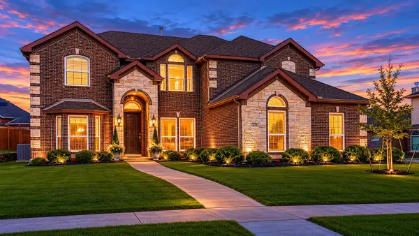 233 Chappellet Street, Kennedale, TX 76060