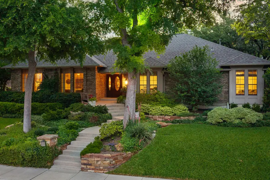 9009 Arbor Park Drive, Dallas, TX 75243 - #2