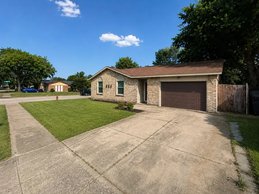 7144 Winchester Road, North Richland Hills, TX 76182 - #3