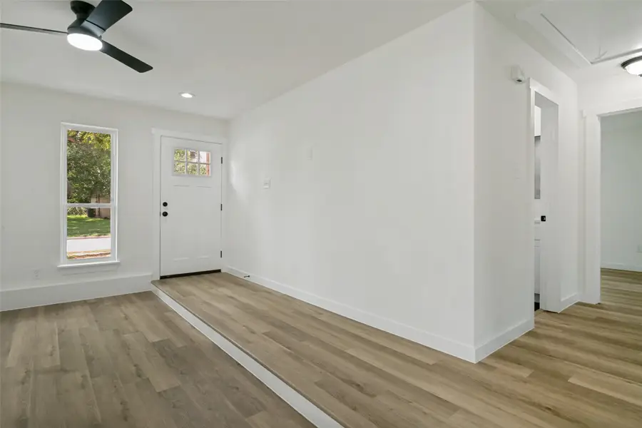 2325 Lake By Drive, Irving, TX 75060 - #3