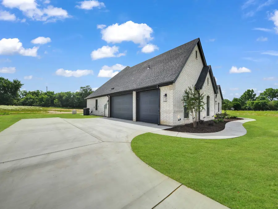 143 Desperado Way, Weatherford, TX 76088 - #3
