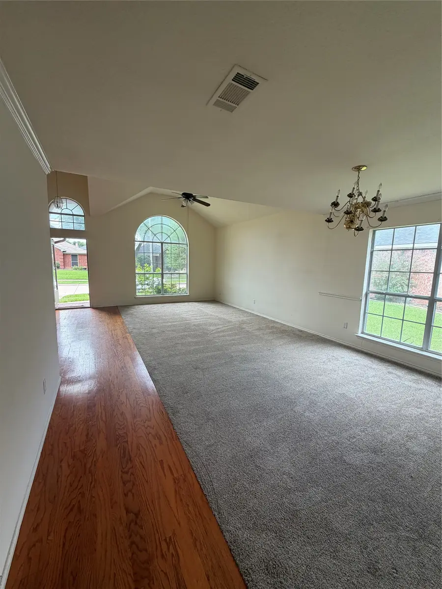 2707 Red Oak Drive, Grand Prairie, TX 75052 - #3