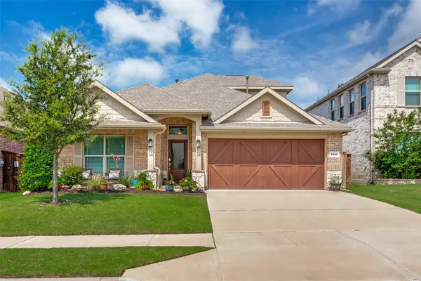5556 Vaquero Road, Fort Worth, TX 76126