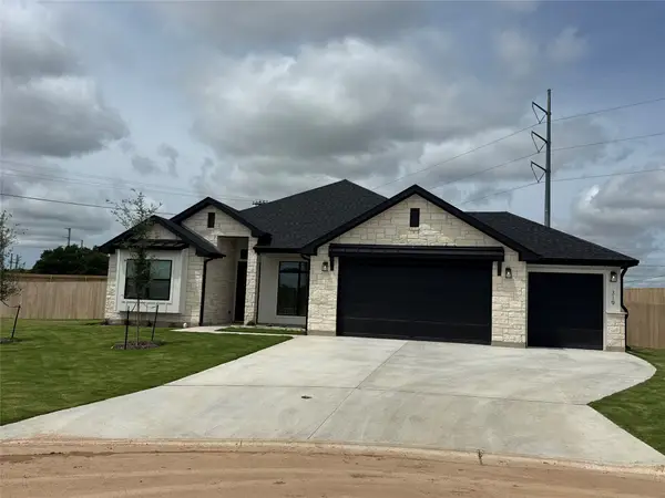 319 Boots Court, Lorena, TX 76655