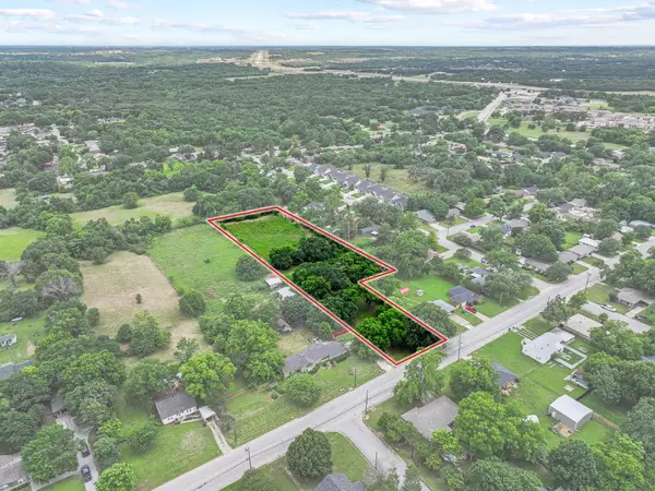 2406 Loy Lake Road, Denison, TX 75020