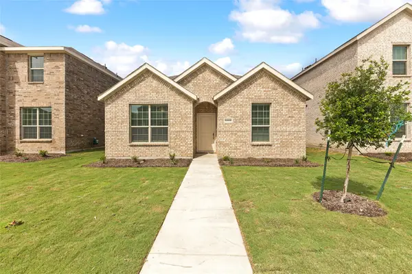 2833 Serenity Grove Lane, Fort Worth, TX 76179