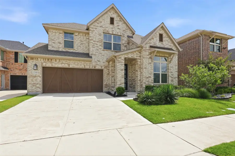 1240 Lady Mantle Way, Little Elm, TX 76227 - #2