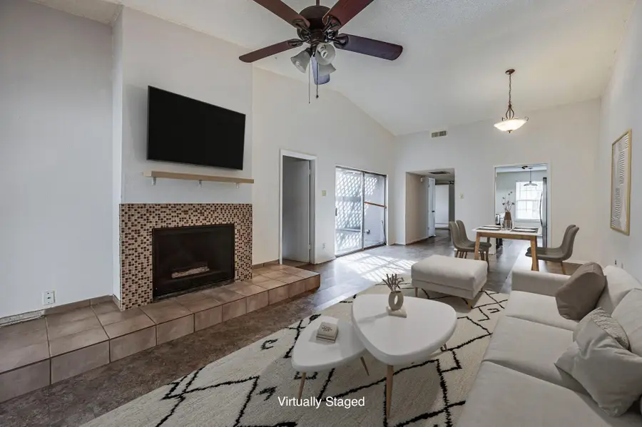 811 Pebble Beach Drive, Garland, TX 75043 - #2