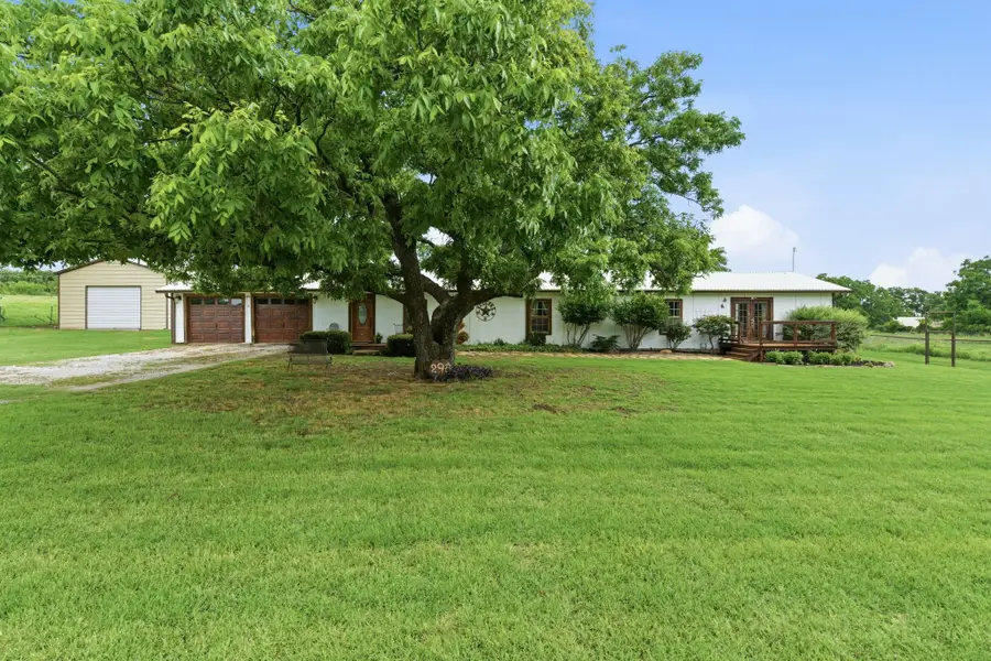 298 County Road 3940, Poolville, TX 76487 - #2