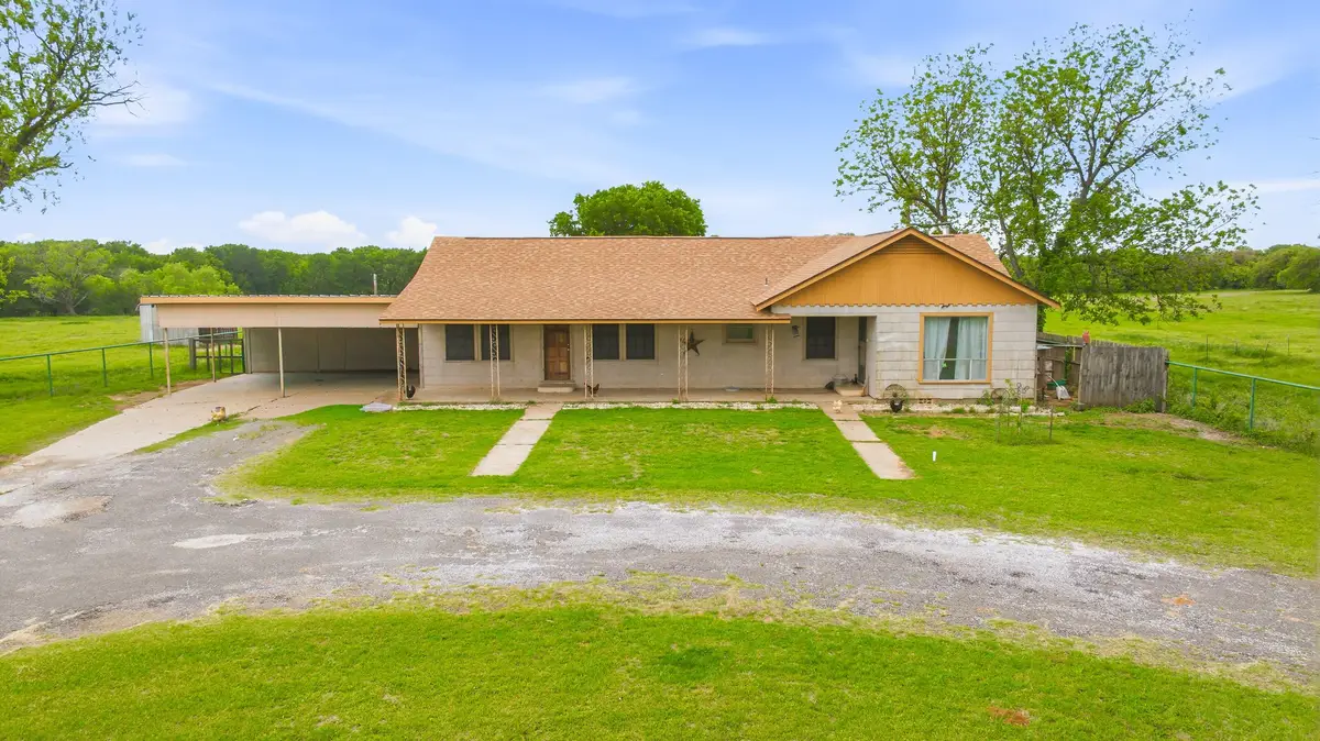 7450 E Highway 6 #3, De Leon, TX 76444 - #1