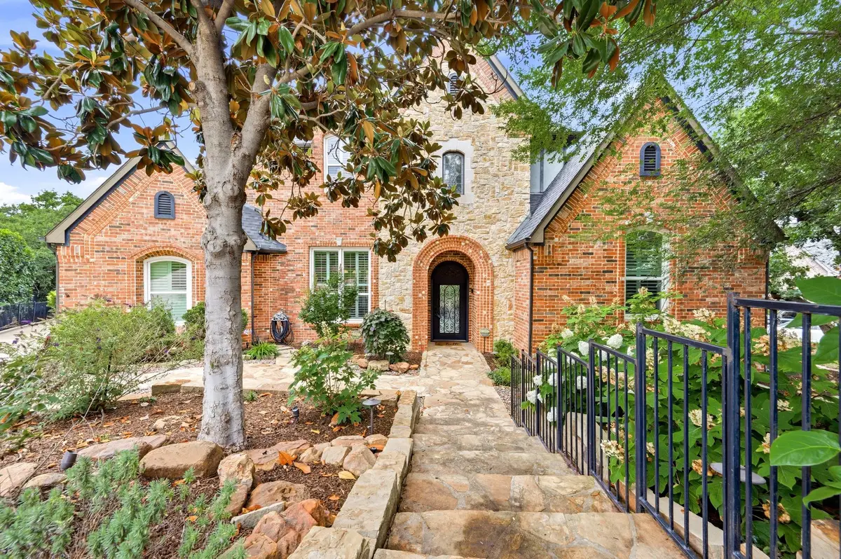 3091 Whispering Oaks Drive, Highland Village, TX 75077 - #1