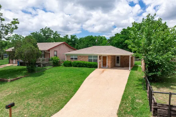 815 W Hull Street, Denison, TX 75020