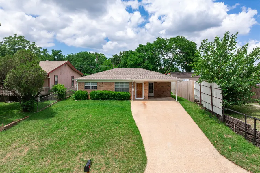 815 W Hull Street, Denison, TX 75020 - #2