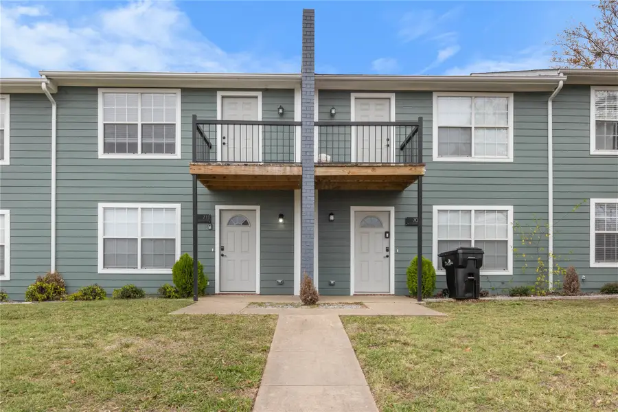 705 W Crawford Street, Denison, TX 75020 - #2