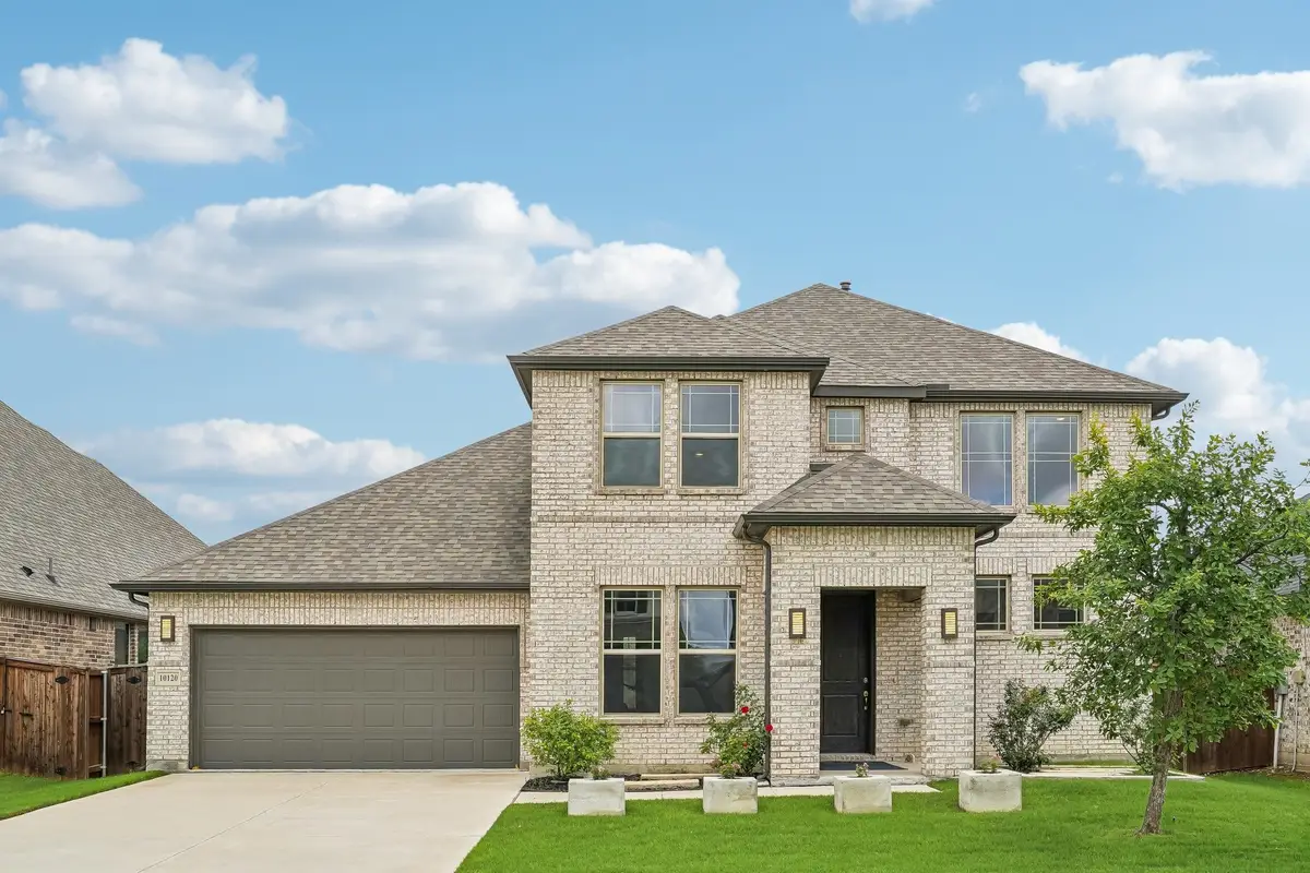 10120 Lakemont Drive, Fort Worth, TX 76131 - #1