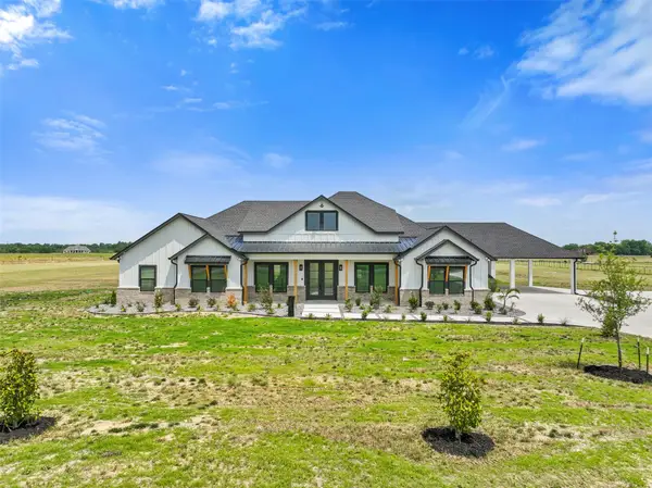 1271 Old Telico Road, Ennis, TX 75119
