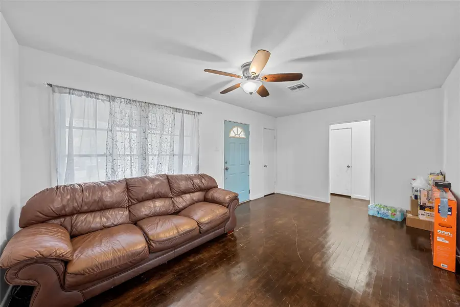 1905 Bell Street, Waco, TX 76711 - #2