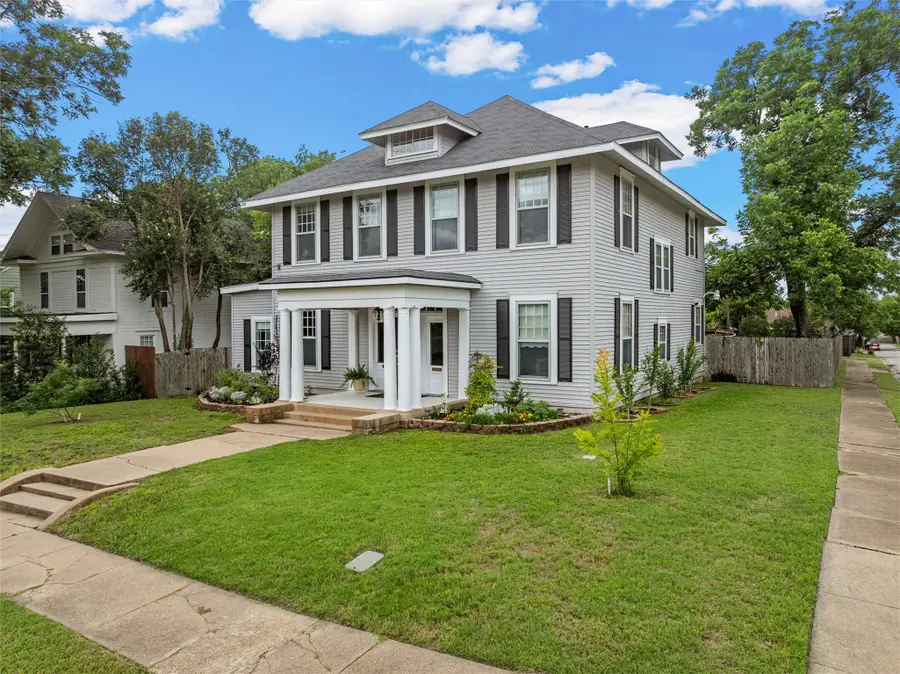 934 N 19th Street, Waco, TX 76707 - #2