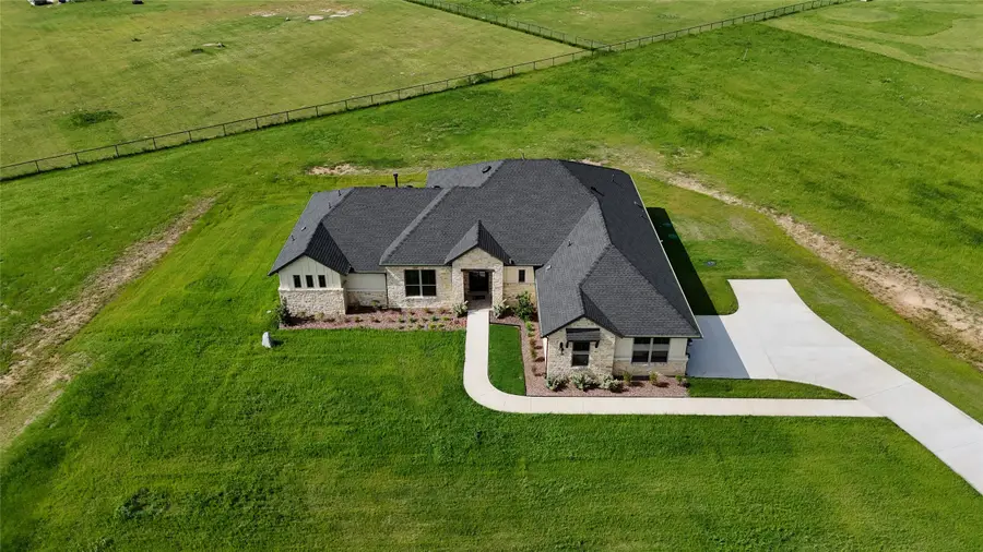 1099 Paradise Parkway, Poolville, TX 76487 - #2