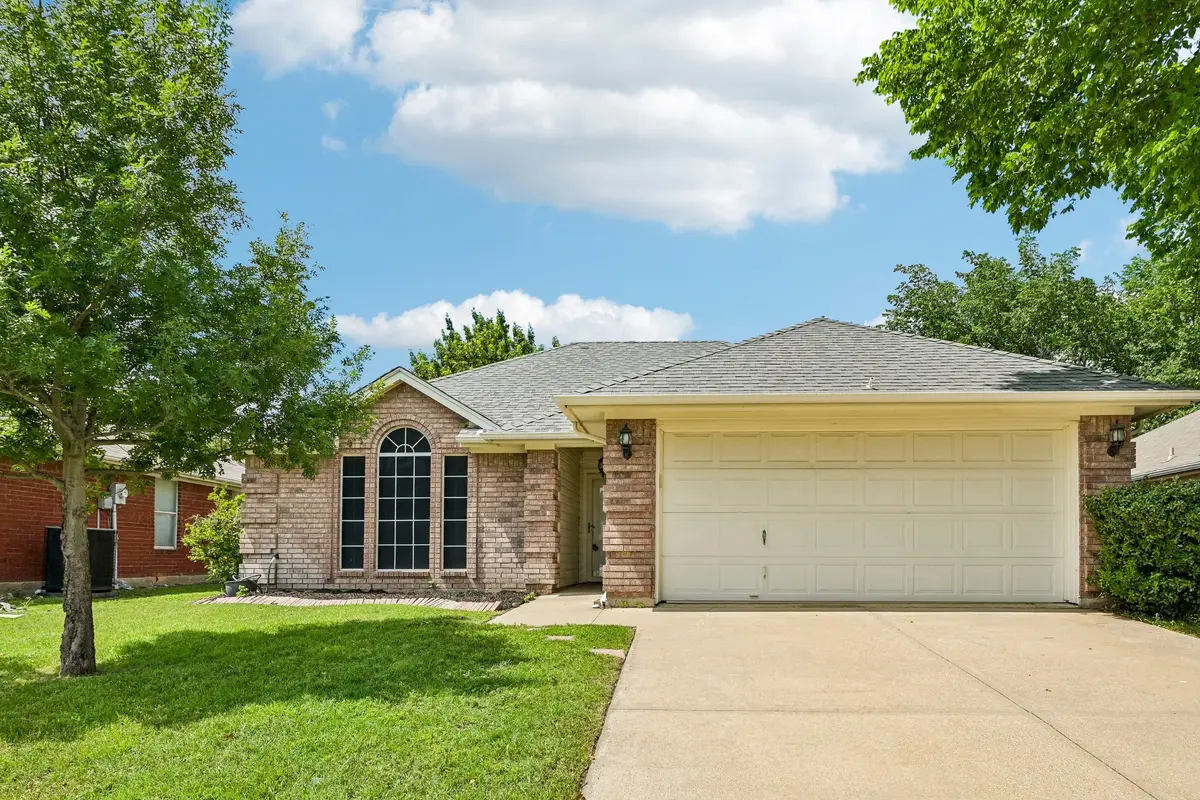 1036 Spring Hill Drive, Saginaw, TX 76179 - #1