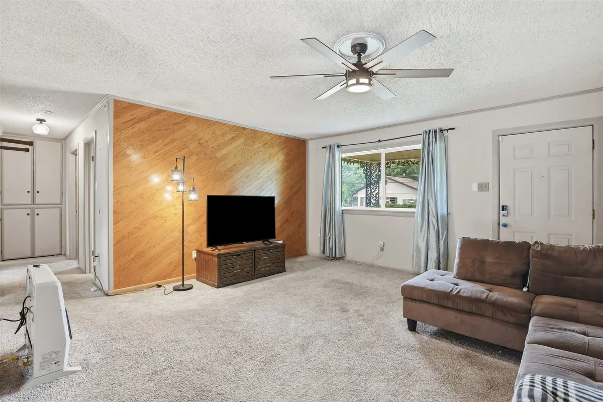 4304 Hodgkins Road, Lake Worth, TX 76135 - #1