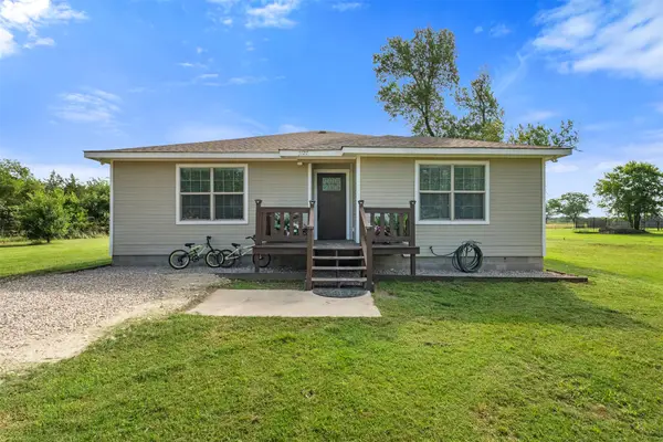 3727 SW County Road 1160, Corsicana, TX 75110