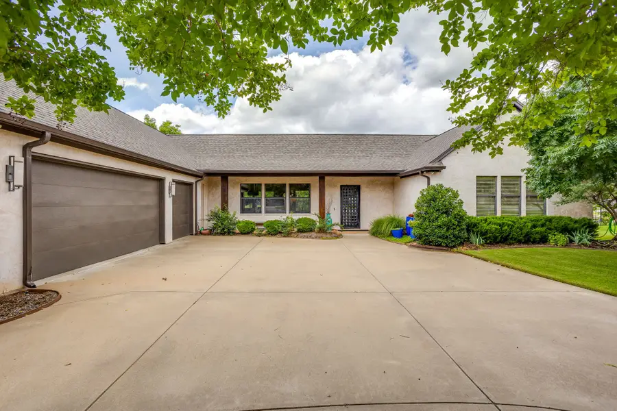 5604 Medinah Court, Granbury, TX 76049 - #2