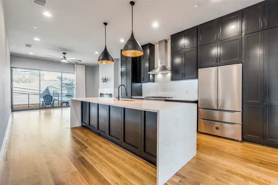 805 Pavillion Street #103, Dallas, TX 75204 - #3