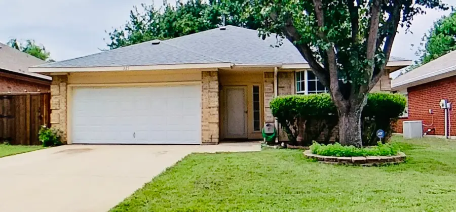 321 Boliver Avenue, Lake Dallas, TX 75065 - #2