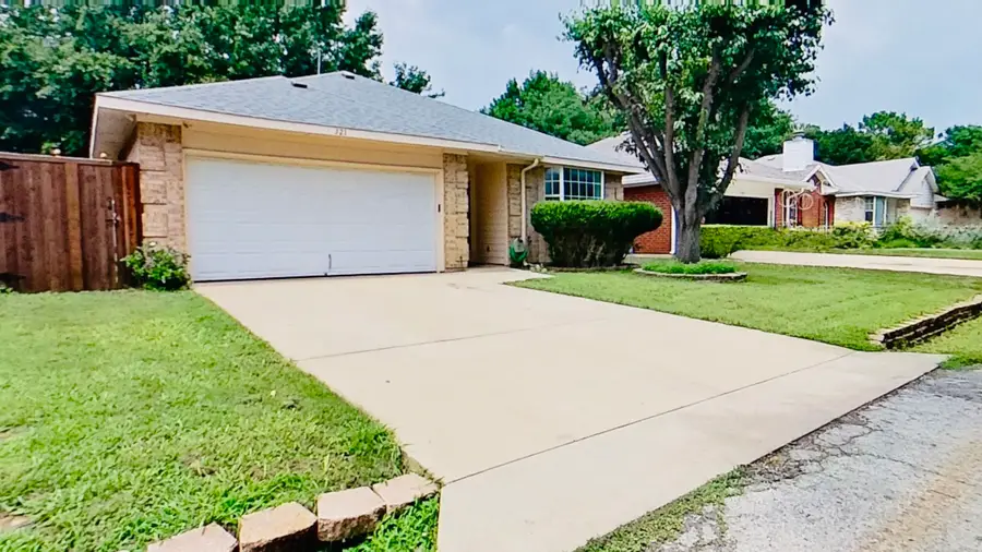 321 Boliver Avenue, Lake Dallas, TX 75065 - #3