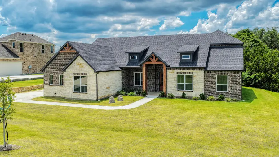 2001 Woodland Road, Weatherford, TX 76088 - #2