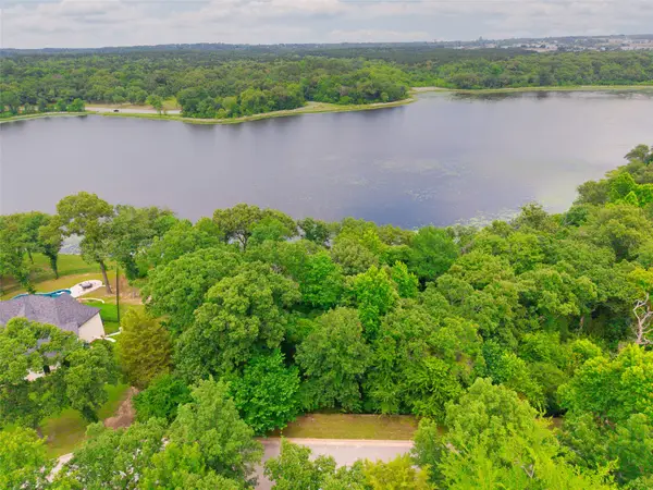 4497 Cascades Shoreline Drive, Tyler, TX 75709