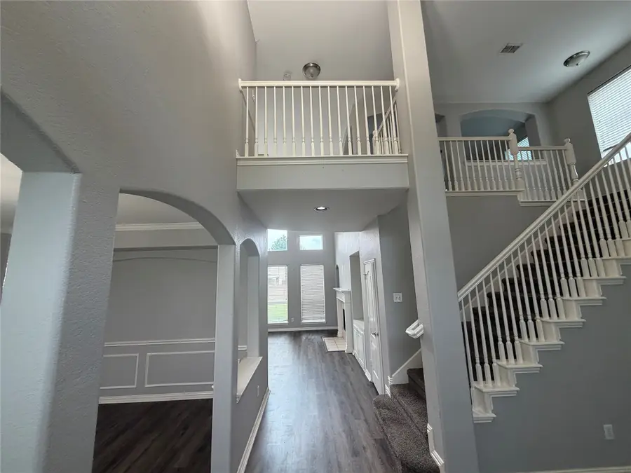 1055 Heathrow Drive, Frisco, TX 75036 - #2