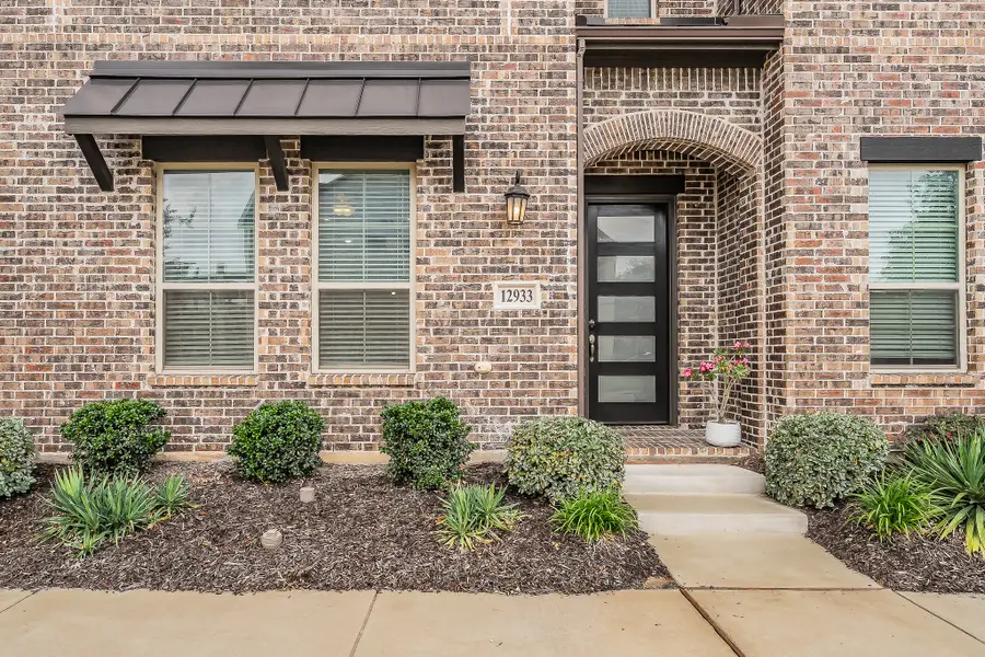 12933 Couture Drive, Farmers Branch, TX 75234 - #2
