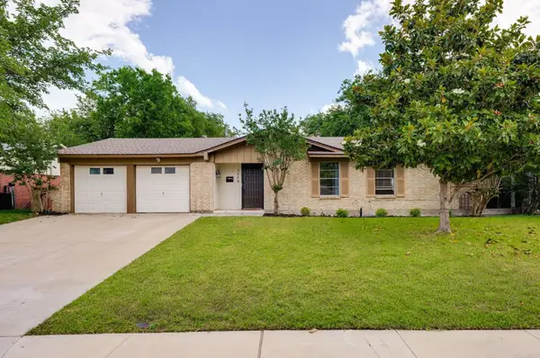 2518 Hightrail Drive, Carrollton, TX 75006