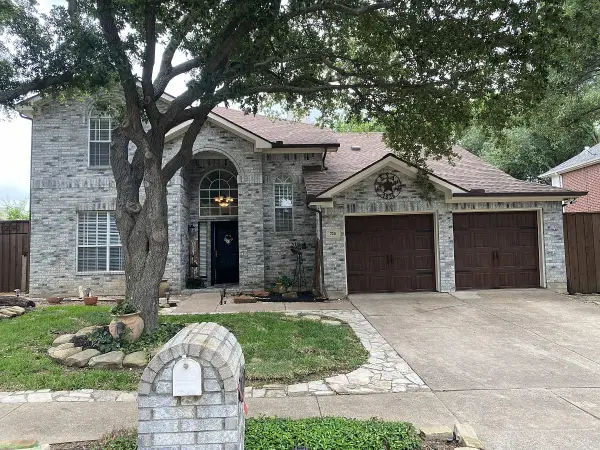 725 Crested Butte Trail, Flower Mound, TX 75028