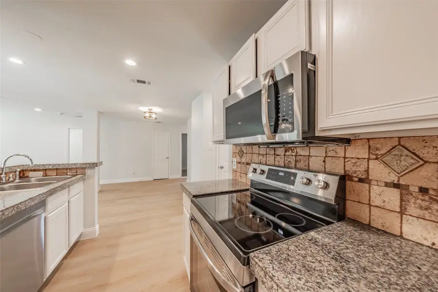 4503 Mexicana Road, Dallas, TX 75212 - #2