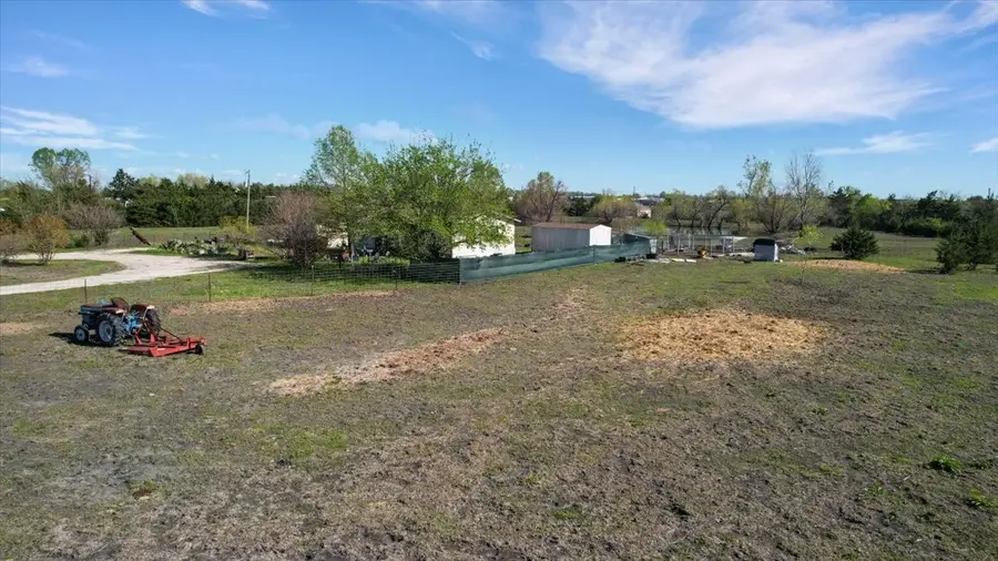 5631 Hillcrest Drive, Farmersville, TX 75442 - #2