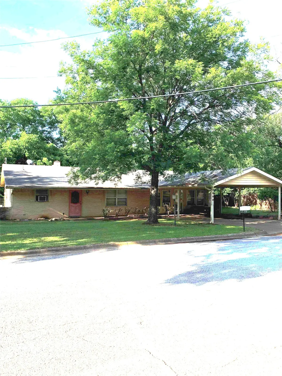 1808 Edgewood Drive, Bridgeport, TX 76426 - #1