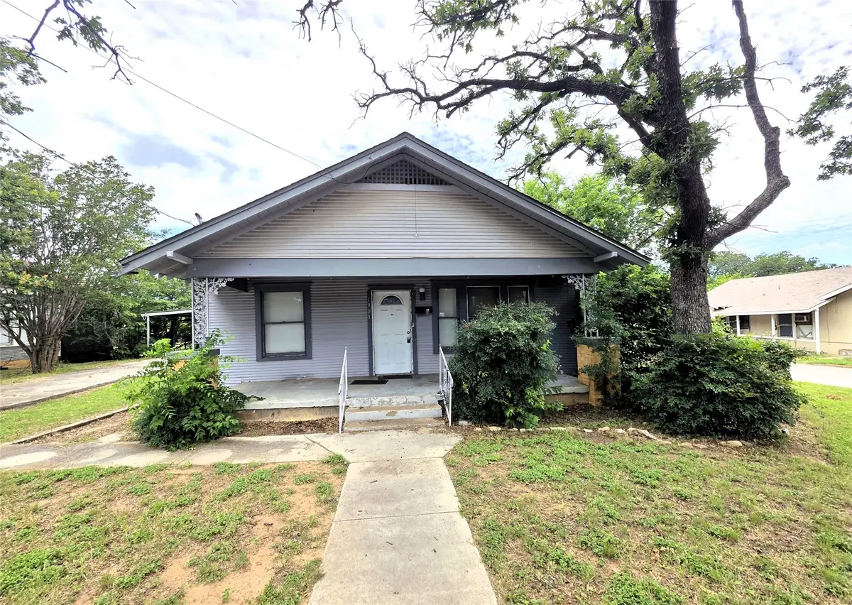 1901 Avenue D, Brownwood, TX 76801 - #1