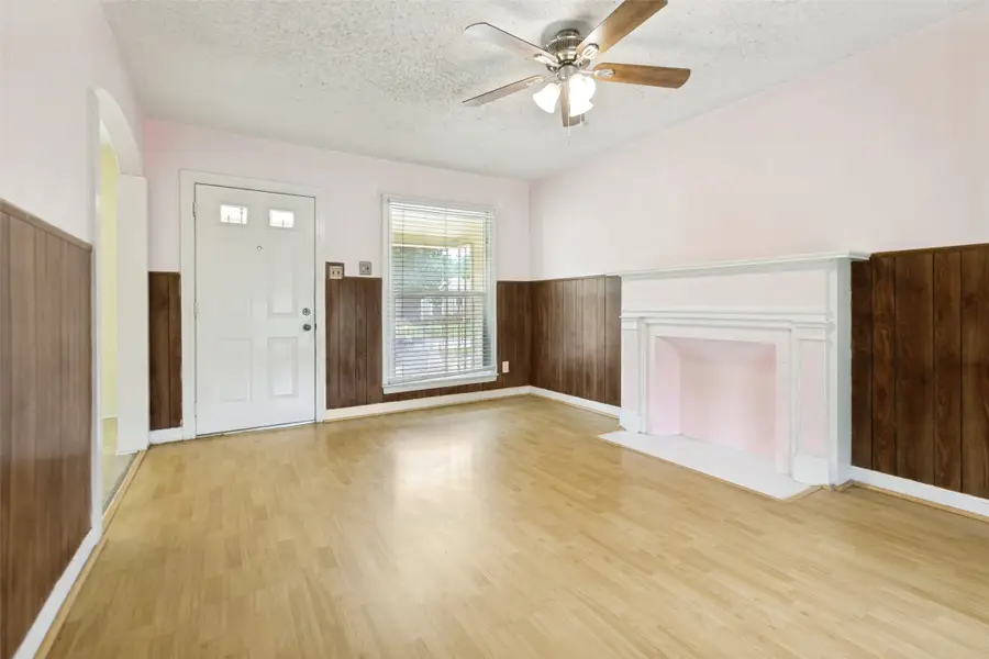 811 Magnolia Drive, Garland, TX 75040 - #2