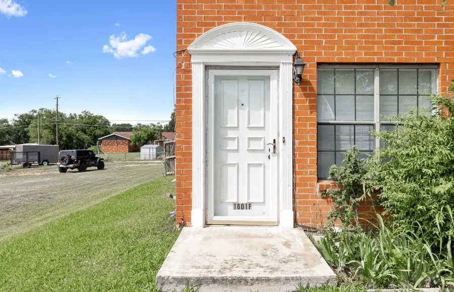 1601 14th Street #F, Brownwood, TX 76801 - #3