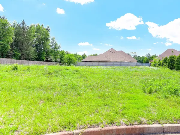 7761 Laurel Springs Lane, Tyler, TX 75703