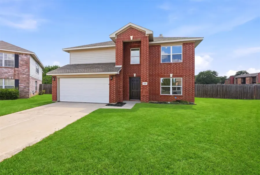 7301 Moon Ridge Court, Fort Worth, TX 76133 - #2