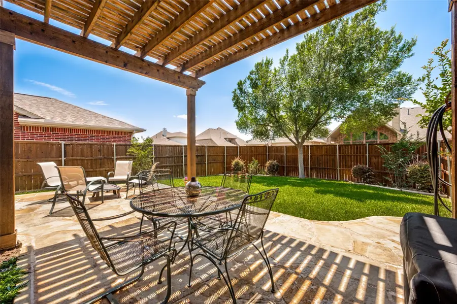 416 Mordred Lane, Lewisville, TX 75056 - #2