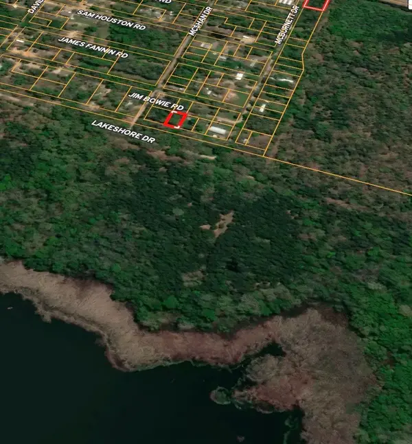 500 Lakeshore Drive, Honey Grove, TX 75446