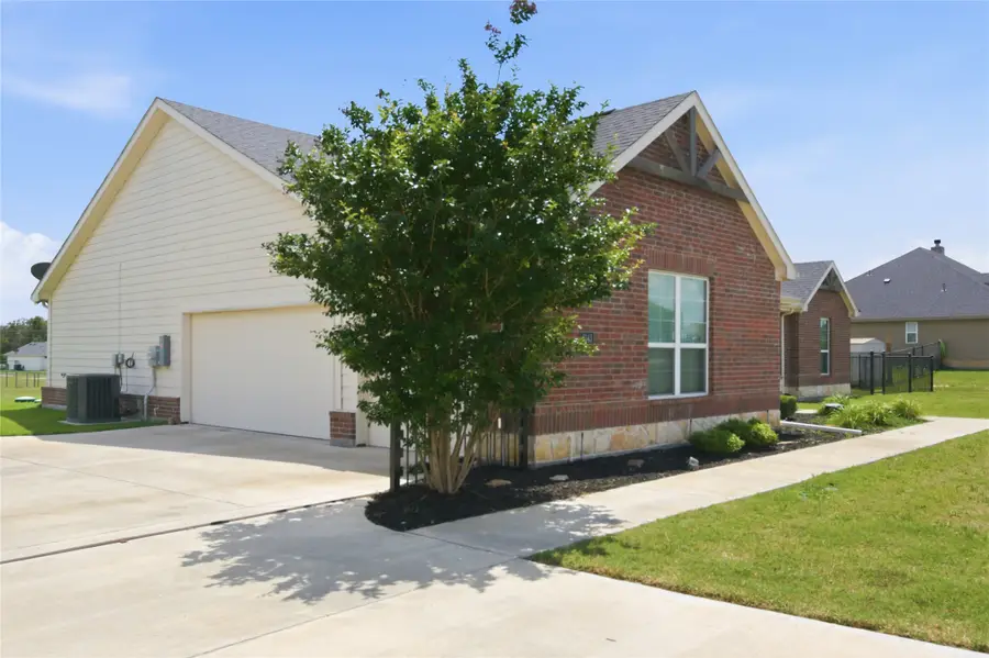 6343 Rustic Edge Street, Godley, TX 76044 - #3